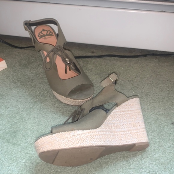 Fergalicious by Fergie wedge - Picture 3 of 4